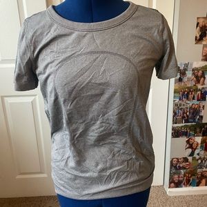 Lululemon Swiftly Tech- Relaxed fit